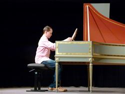 Sieje Neyens laureaat Vlaamse Klavecimbelwedstrijd