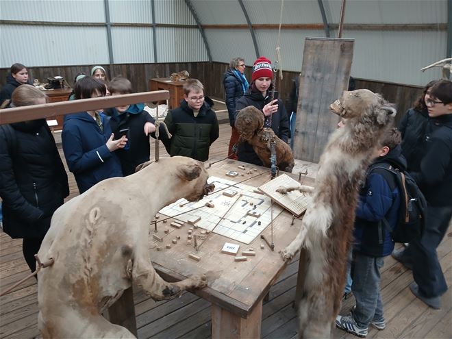 Jongeren naar Verbeke Foundation!