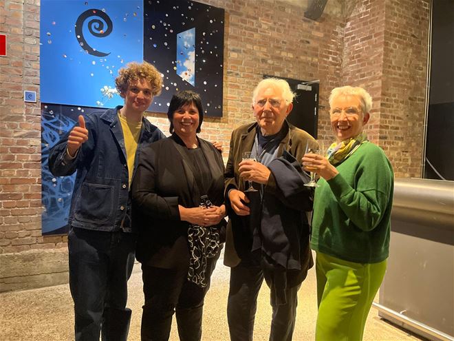 Leerlingen theater bezoeken de grootmeester