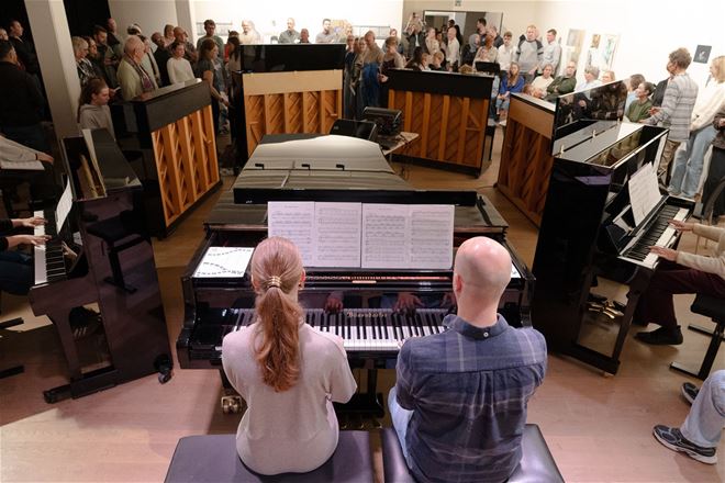 Zeven piano’s brengen ‘Key Connections’ tot leven